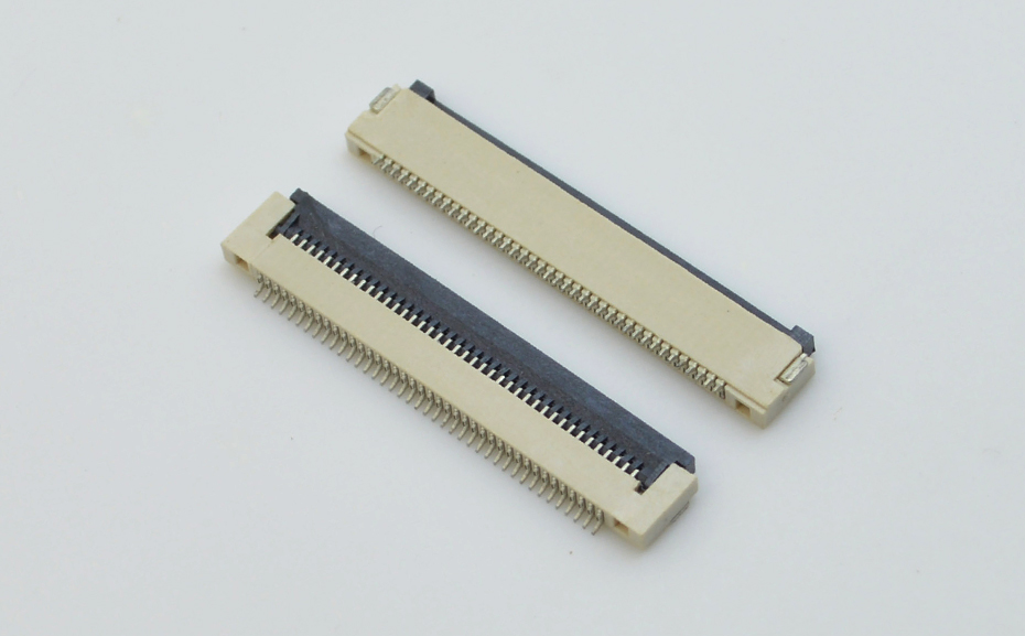新品FFC/日韩麻豆少妇无码黄色电影0.5间距H1.5翻盖下接蝴蝶扣下接条形连接器,男人吃奶摸下挵进去啪啪麻豆