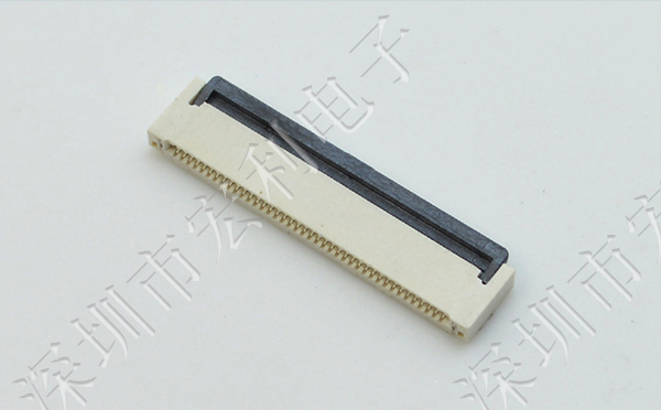 男人吃奶摸下挵进去啪啪麻豆FPC插座翻盖式FFC间距0.5mm 36p针脚位H2.0mm 前插后翻连接器